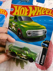 Two Hotwheel Cars