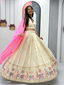Off White Lehnga