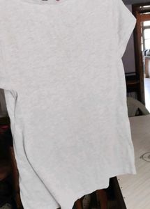 Hello Kitty Tshirt