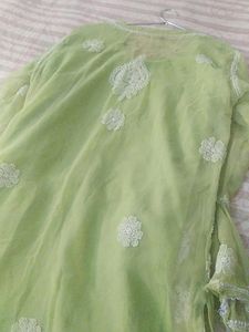 Luckhnowi Chikankari Kurta