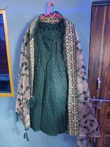 Elegant Green Embroidered Salwar Suit