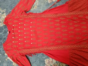 Offer Kurti With Skirt For Daily Use