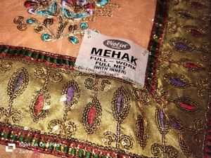 Full Net Saree With Blouse Piece Inside
