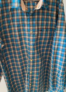Men&#39;s Plaid Shirt