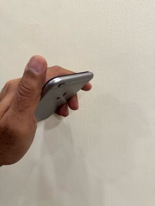 Apple iPhone 6 Silver 16GB