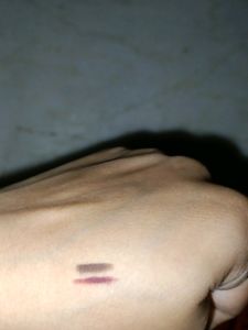 ADS Lip Liner And Eye Colour