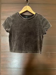Forever 21 Charcoal Gray Velvet Top)M)