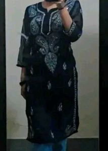 CHIKANKARI KURTI