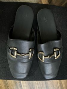H&amp;M Black Loafermules