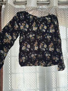 Floral Print Long Sleeve Top