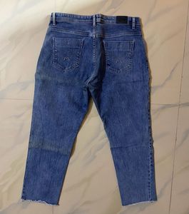 N6 - Women Ankle Length Jeans