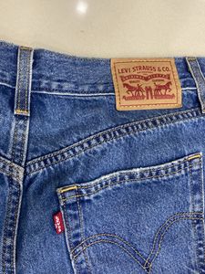 Levis High Waisted Straight Flared Jeans