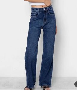 Dark Wash Straight Leg Jeans