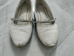 Set of 4 Ballet Flats &amp; Embroidered Shoes