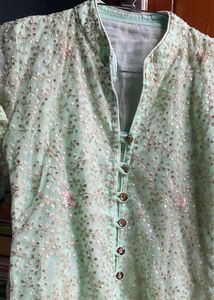 Embroidered georgette kurta