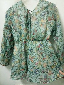 Floral Print Tie Up Back Top