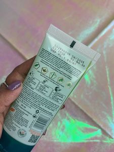 Sunscreen, Face Wash, Serum