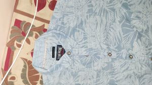 Stylish Blue Leaf Print Shirt