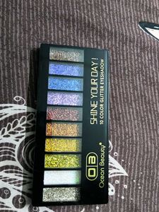 Ocean Beauty Glitter Eyeshadow Palette