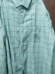 Men&#39;s Plaid Shirt
