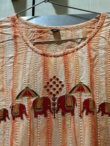 Kurta And Leggings Set