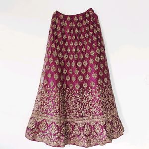 Woman Ethnic wear for special occasions