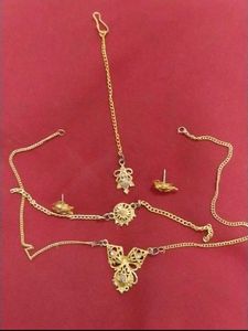 Necklace set (Necklace+Earings+Bindi+Bracelet)