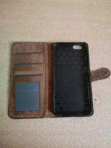 Vivo V5. (with original charger, cover and box)