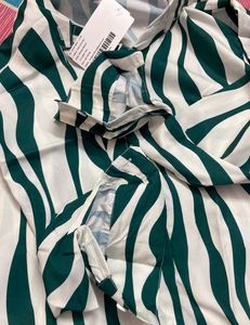 Stylish Women&#39;s Shirts &amp; Dresses