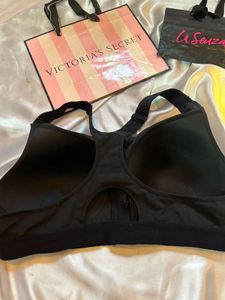 Black Sports Bra
