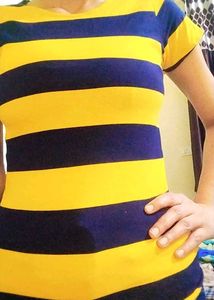 Women&#39;s Round Neck Striped T-Shirt