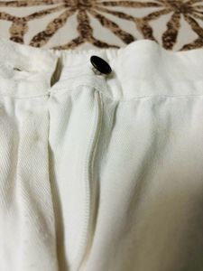 Sassafaras Women White Cargos