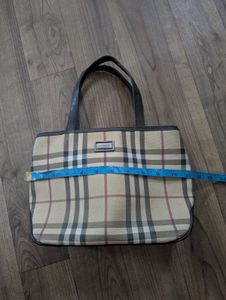 Burberry Plaid authentic hand bag