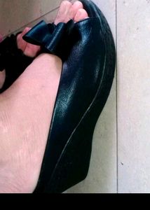 😍Women wedges Black😍