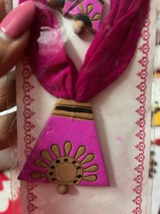 Necklace &amp; Earring Set