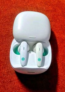 Noise Earbuds - Great Sound! Everyone make offers