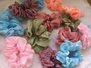 Aesthetic Scrunchies 💗Pack Of 5