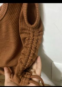 Brown Top🤎🥓👝