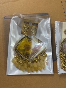 Resin fancy party wear Floral Earrings - only 1 pa