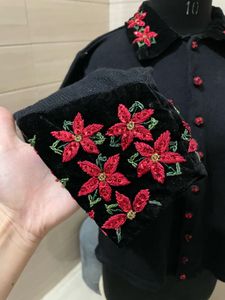 Vintage Pintresty Embroidered Black Cardigan