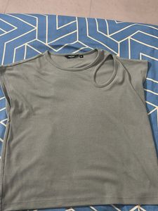Westside Cut Out Crop top