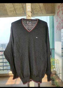 Monte Carlo Plain Black Classic Sweater