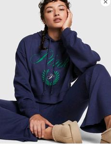 Victoria's secret Pink Cropped Hoodie