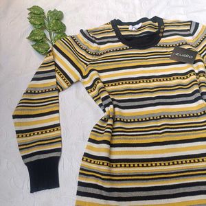 Y2k Striped Knit Sweater 💛 🖤