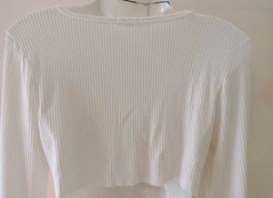 White Pullover Crop Top🤍