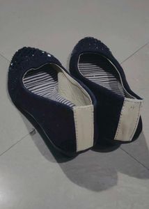 black juti