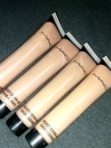 Mac Foundation Combo