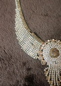 Neck Piece