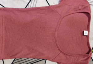 Ribbed Short Sleeve Top