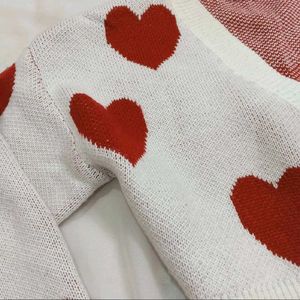 SALE ⁉️URBANIC HEART PRINT PINTERESTY CARDIGAN🌷🎀